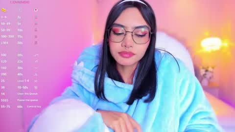 Snapshot of azurakindong chatting on April 2026 01:42:02 AM Azura online show from April 2026 01:42:02 AM