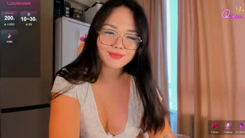 azure_moon online show from June 2026 05:10:01 AM