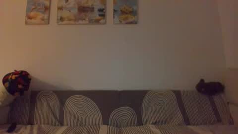 azure_moon online show from July 2026 11:17:01 AM