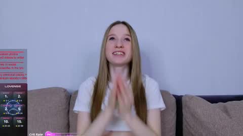 b4by_emilia online show from November 2025 10:03:01 AM