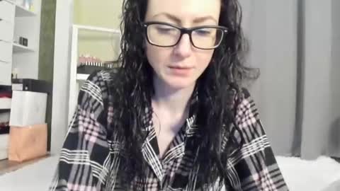 babby_jewel online show from October 2025 11:00:02 AM