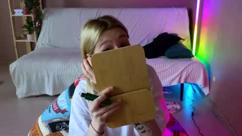 Sweety Eva online show from May 2026 04:09:02 AM