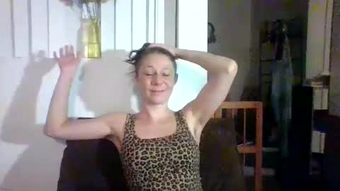 Snapshot of babetteohara chatting on September 2025 01:17:01 AM Babette online show from September 2025 01:17:01 AM