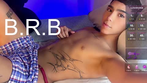 Snapshot of baby_dragun chatting on January 2025 01:35:01 AM INDEPENDENT MODEL PLEASE HELP ME WITH A LIKE THANK YOU online show from January 2025 01:35:01 AM