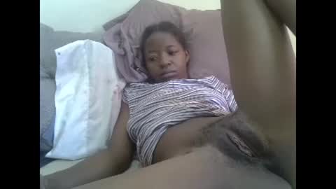 Snapshot of baby_facii chatting on February 2025 09:32:01 AM baby_facii online show from February 2025 09:32:01 AM