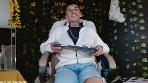 OF GxoXabs online show from December 2024 05:32:01 PM