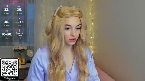 Snapshot of baby_girl_elizabeth chatting on December 2025 01:18:02 PM Elizabeth online show from December 2025 01:18:02 PM