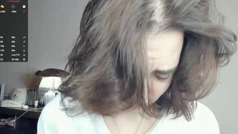 Emily online show from February 2026 07:45:02 AM