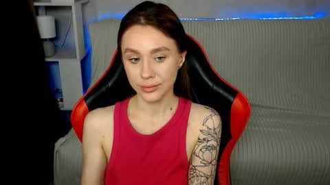 baby_kitte online show from January 2026 12:52:01 PM