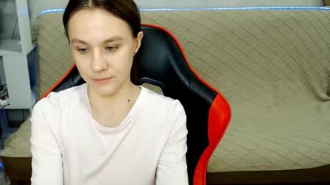 baby_kitte online show from January 2026 02:59:01 AM