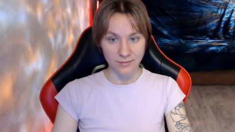baby_kitte online show from May 2026 03:36:01 AM