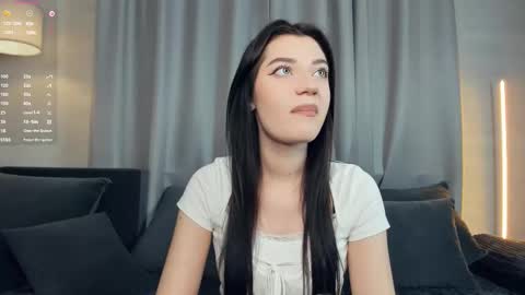 Anita online show from February 2026 06:09:01 PM