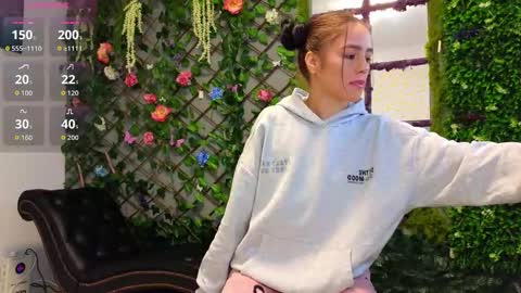 Baby Nico online show from October 2025 04:27:01 PM