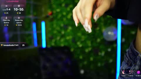 Baby Nico online show from November 2025 05:14:01 PM