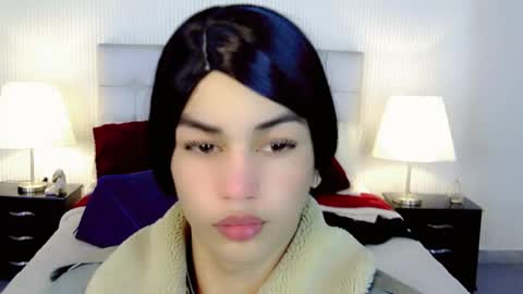KENDALL online show from October 2025 11:14:01 PM