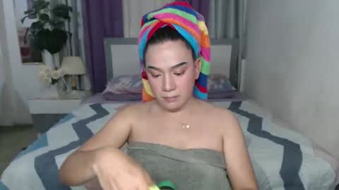   AMANDA  online show from April 2026 11:23:01 AM