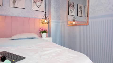 ANGEL online show from September 2025 04:07:01 PM