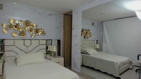 ANGEL online show from October 2025 03:21:02 AM