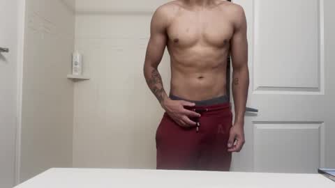 DADDY online show from March 2026 01:18:01 AM