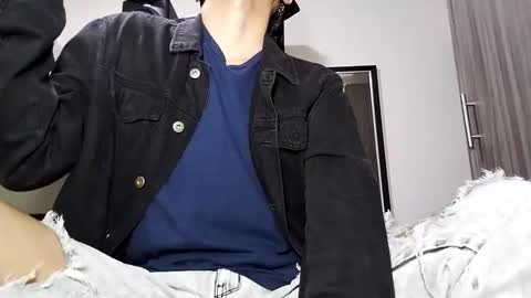 Dani  online show from January 2026 08:25:02 PM