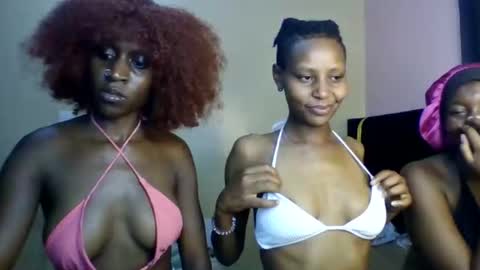 Snapshot of babydoll_230 chatting on March 2026 04:19:01 PM Babydoll 230 online show from March 2026 04:19:01 PM