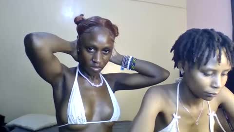 Snapshot of babydoll_230 chatting on April 2026 03:45:01 AM Babydoll 230 online show from April 2026 03:45:01 AM