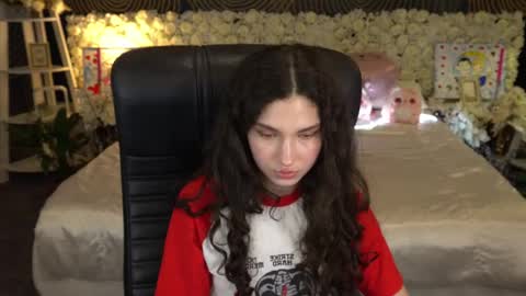 Sasha online show from April 2026 07:40:01 PM