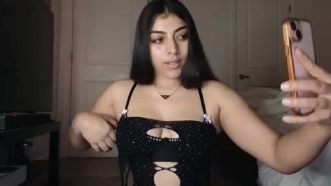 Snapshot of babygotbackends chatting on January 2025 03:56:02 AM BabyGotBackends online show from January 2025 03:56:02 AM