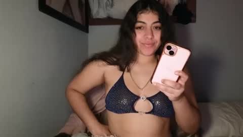 Snapshot of babygotbackends chatting on October 2025 03:05:01 AM BabyGotBackends online show from October 2025 03:05:01 AM