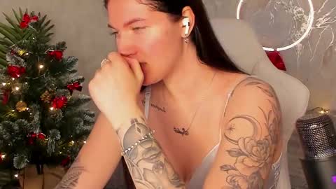 Snapshot of babyisperfect chatting on January 2026 05:33:02 AM Sophia online show from January 2026 05:33:02 AM