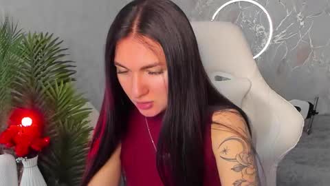 Snapshot of babyisperfect chatting on February 2026 03:25:02 AM Sophia online show from February 2026 03:25:02 AM