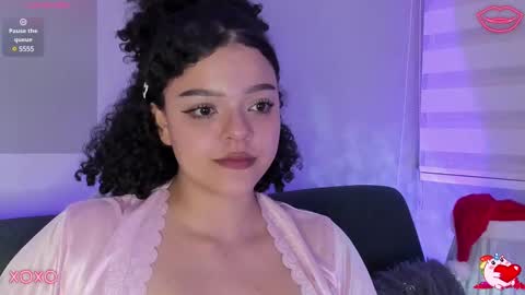 Snapshot of babyleew chatting on December 2024 04:07:02 AM Baby Lee W online show from December 2024 04:07:02 AM