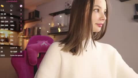 Sasha online show from February 2025 01:08:02 PM