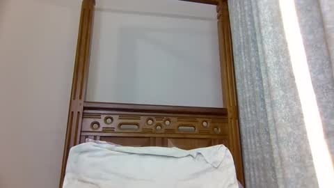 babytylerr online show from December 2025 11:30:02 AM