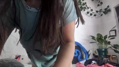  Gisselle  online show from December 2025 02:47:02 PM