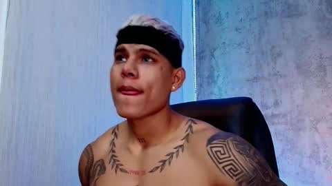 bad_boytoh online show from February 2026 01:27:02 PM