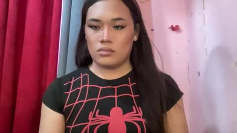 AMARA - FOLLOW ME AND THUMBS UP online show from April 2026 03:33:01 AM