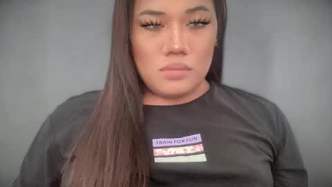 Snapshot of bad_kitty_amara chatting on May 2026 01:01:01 AM AMARA - FOLLOW ME AND THUMBS UP online show from May 2026 01:01:01 AM