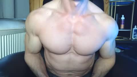 Snapshot of badboy951337 chatting on October 2025 01:43:02 PM Badboy95 online show from October 2025 01:43:02 PM