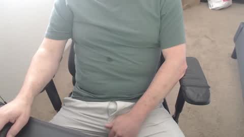 Snapshot of baddaddy77 chatting on April 2026 09:42:02 PM baddaddy77 online show from April 2026 09:42:02 PM