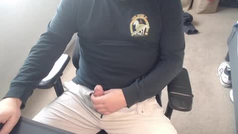 Snapshot of baddaddy77 chatting on April 2026 02:22:02 PM baddaddy77 online show from April 2026 02:22:02 PM