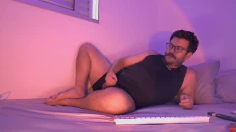 Baddaddybrazil online show from November 2025 08:21:01 PM
