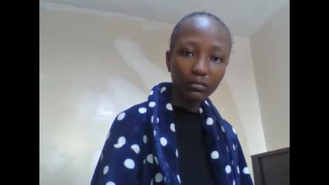 baddie_bunnie online show from April 2026 07:27:01 AM