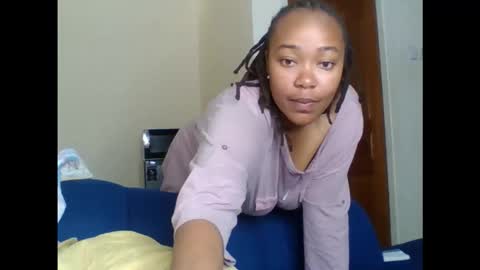 baddie_bunnie online show from May 2026 06:32:03 AM