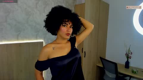 Snapshot of baddie_delaylaa chatting on May 2026 07:30:01 PM BADDIE DELAYLA online show from May 2026 07:30:01 PM