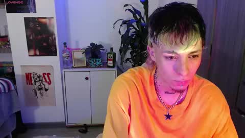 Snapshot of badeyes_crazylilgoat chatting on September 2025 10:20:02 AM Dan  Lila  online show from September 2025 10:20:02 AM