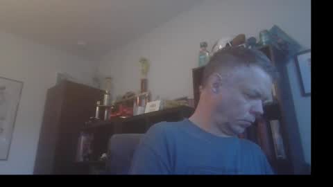 Snapshot of badger32934 chatting on December 2024 01:17:01 PM Badger online show from December 2024 01:17:01 PM