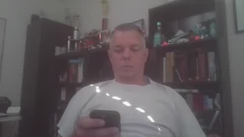 Snapshot of badger32934 chatting on April 2026 09:54:01 PM Badger online show from April 2026 09:54:01 PM