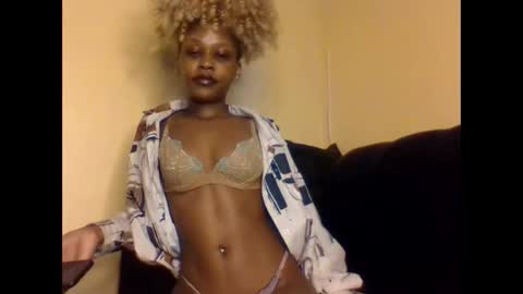 Lily. online show from December 2025 04:28:02 AM