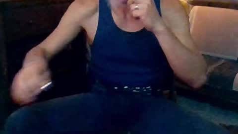 Snapshot of badhombremx chatting on February 2025 04:27:02 AM Mexican livin Off the Wall online show from February 2025 04:27:02 AM